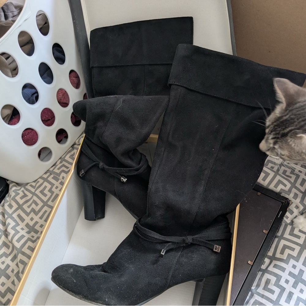 Elegant Black Knee high Boots for Women